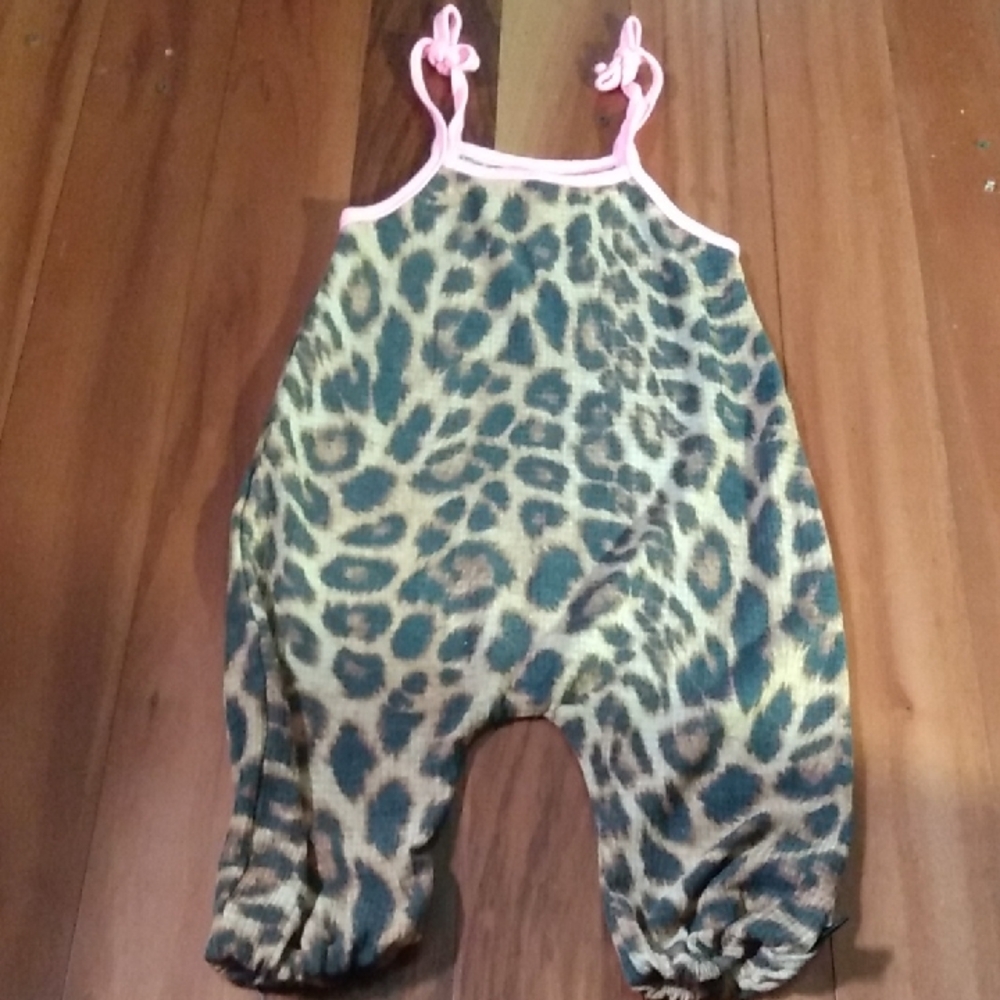 PixieLane 6-12 Months Baby Girls Leopard Print Sleeveless Romper Pink Tie Straps